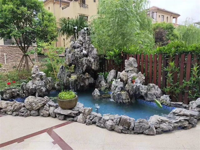 泉州庭院假山鱼池制作方法